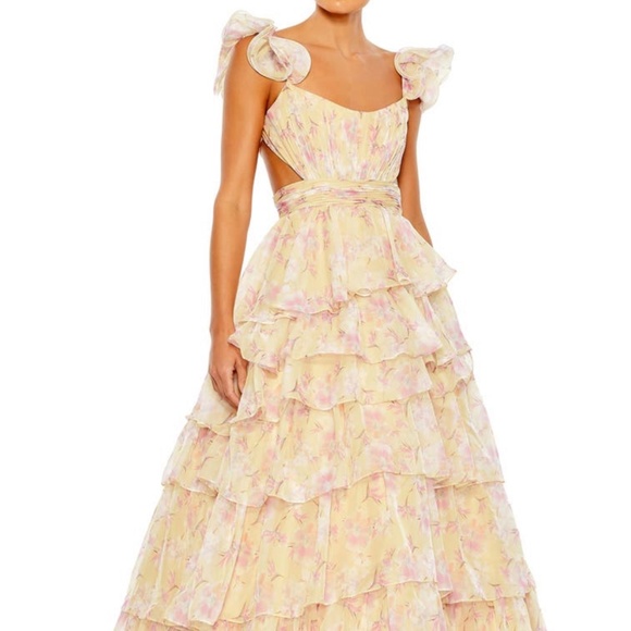 Mac Duggal Sleeveless Floral Cutout Ballgown - Picture 1 of 6